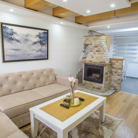 Zekovic Apartmani Žabljak エクステリア 写真